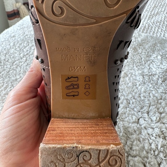 Brighton Manet leather studded slip on heeled mules - Picture 8 of 10